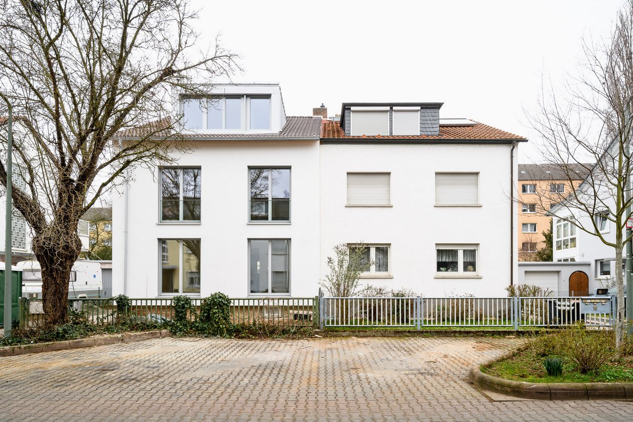 Kernsanierung eines Wohnhauses aus den 1930er Jahren - Berthold Scharrer Architektur